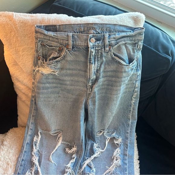 AE High Rise Jeans - Picture 4 of 11
